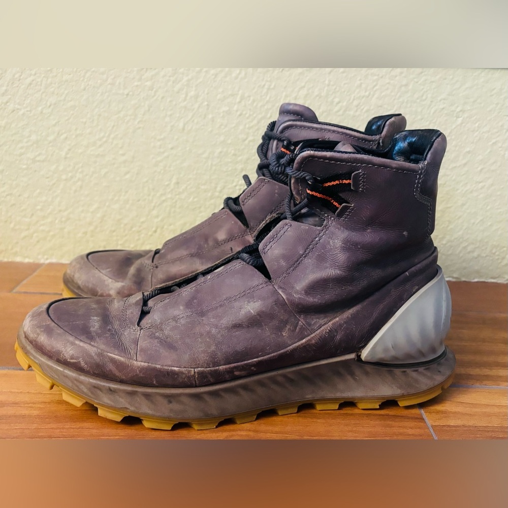 ECCO Men's Brown Exostrike High Hiking Boot Size: 11